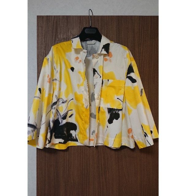 DRIES VAN NOTEN(ドリスヴァンノッテン)のDRIES VAN NOTEN 2019SS シャツジャケット レディースのトップス(シャツ/ブラウス(長袖/七分))の商品写真