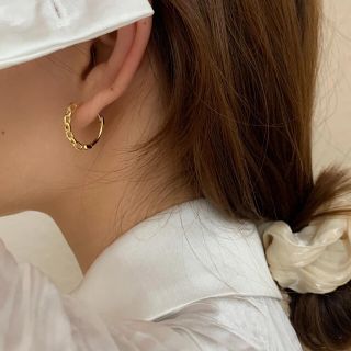 トゥデイフル(TODAYFUL)のフープピアス  チェーン　ゴールド(ピアス)