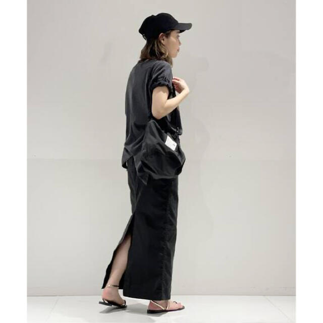 L'Appartement DEUXIEME CLASSE(アパルトモンドゥーズィエムクラス)の新品 ap studio ウォッシュタイトスカート ブラック レディースのスカート(ロングスカート)の商品写真