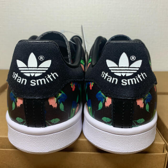 adidas(アディダス)のadidas STAN SMITH W アディダス スタン スミス 花柄 レディースの靴/シューズ(スニーカー)の商品写真