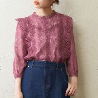 ナチュラルクチュール(natural couture)のラッセルレース7分袖ブラウス natural couture(シャツ/ブラウス(長袖/七分))