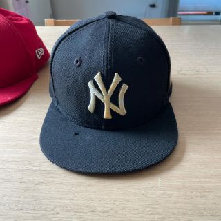 ニューエラー(NEW ERA)の【値下】ニューエラキャップ　ヤンキース　ニューヨーク刺繍(帽子)