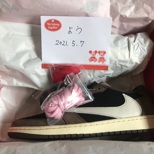 NIKE(ナイキ)の29.0㎝ NIKE AIR JORDAN 1 LOW TRAVIS SCOTT メンズの靴/シューズ(スニーカー)の商品写真