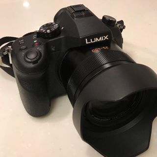 パナソニック(Panasonic)の美品⭐︎⭐︎Panasonic LUMIX DMC-FZ1000(コンパクトデジタルカメラ)