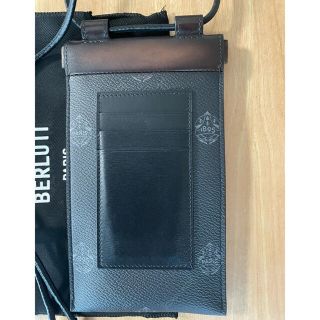 BERLUTI 　フォンケースネックショルダー