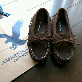 アメリカンイーグル(American Eagle)の早いもの勝ち！新品 AMERICAN EAGLE フリンジモカシン(スリッポン/モカシン)