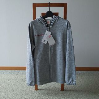 ルコックスポルティフ(le coq sportif)の再出品【新品】ルコックスポルティフ 春夏物パーカー グレー サイズL(パーカー)