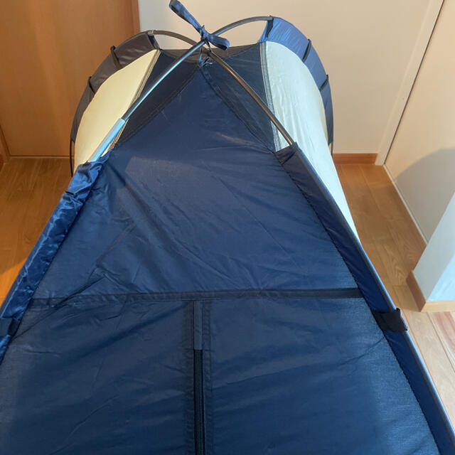 ドーム型テント　2人用　未使用 スポーツ/アウトドアのアウトドア(テント/タープ)の商品写真