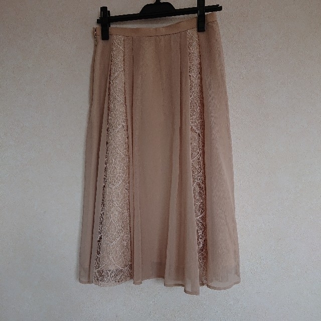HANAE MORI(ハナエモリ)のHANAE MORI   スカート  濃紺トップス レディースのスカート(ひざ丈スカート)の商品写真
