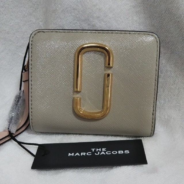 MARC JACOBS(マークジェイコブス)のMARC JACOBS ミニ 財布 折り畳み財布 レディースのファッション小物(財布)の商品写真