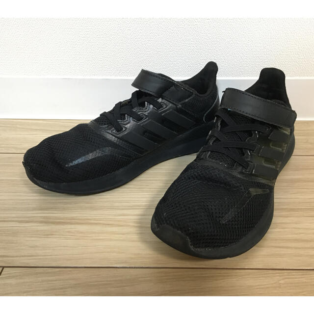 adidas(アディダス)のadidas アディダス　スニーカー　20cm 20.5cm キッズ/ベビー/マタニティのキッズ靴/シューズ(15cm~)(スニーカー)の商品写真