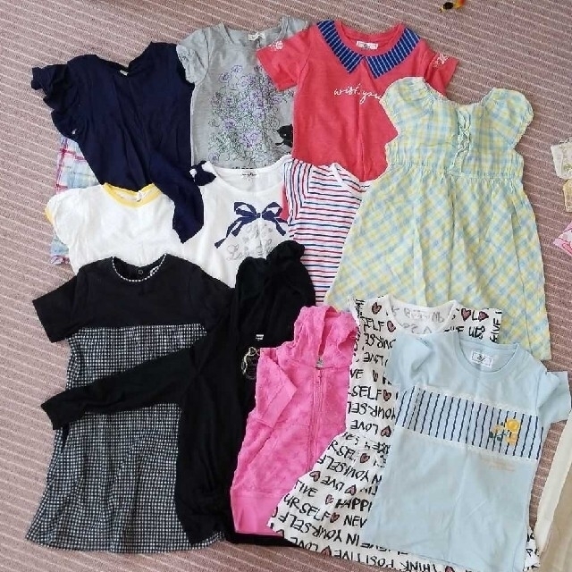 びぃたん様専用　120㎝　女の子　トップスセット キッズ/ベビー/マタニティのキッズ服女の子用(90cm~)(Tシャツ/カットソー)の商品写真