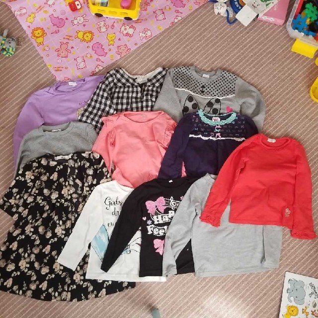 びぃたん様専用　120㎝　女の子　トップスセット キッズ/ベビー/マタニティのキッズ服女の子用(90cm~)(Tシャツ/カットソー)の商品写真