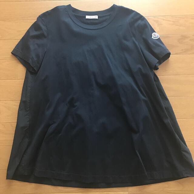 MONCLER(モンクレール)のミッキー様専用♡モンクレール☆カットソー☆XS レディースのトップス(Tシャツ(半袖/袖なし))の商品写真