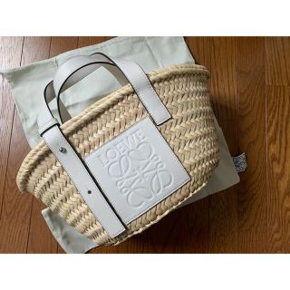 ロエベ LOEWE かごバッグ カゴバッグ 白