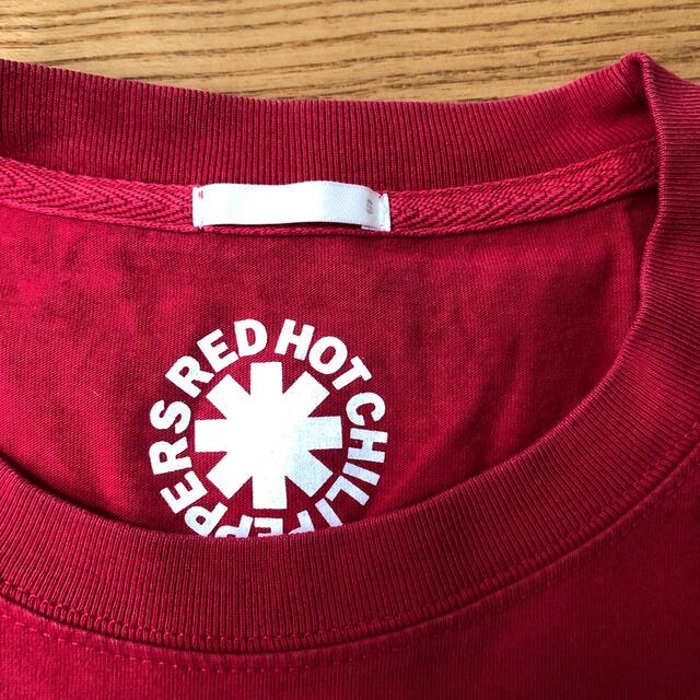 GU(ジーユー)のRED HOT CHILIPEPPERS Tシャツ メンズのトップス(Tシャツ/カットソー(半袖/袖なし))の商品写真