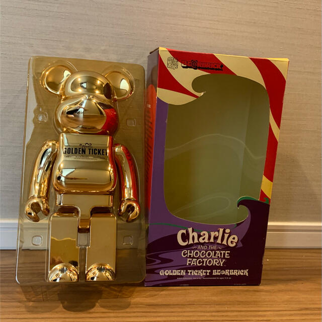 エンタメ/ホビーbe@rbrick ゴールデンチケット　チョコレート工場　ベアブリック　400%