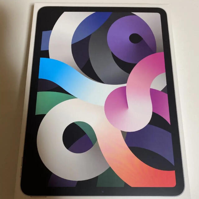 iPad(アイパッド)の美品　ipad air4 シルバー　64GB スマホ/家電/カメラのPC/タブレット(タブレット)の商品写真