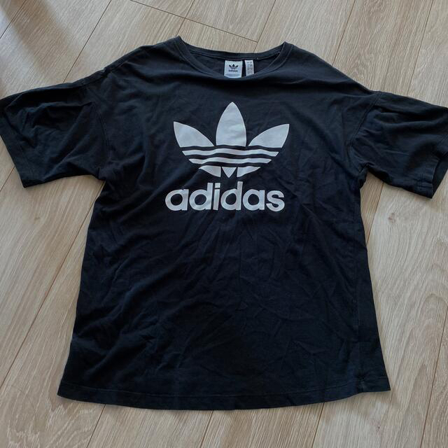 adidas(アディダス)の袖丈絞りデザイン　アディダス　オリジナルス　ロゴT レディースのトップス(Tシャツ(半袖/袖なし))の商品写真