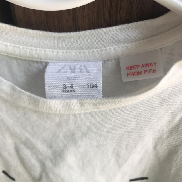 ZARA KIDS(ザラキッズ)のTシャツ ザラベビー 100cm 110cm 3-4歳 キッズ/ベビー/マタニティのキッズ服女の子用(90cm~)(Tシャツ/カットソー)の商品写真