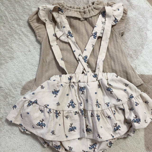 しまむら(シマムラ)のjuo セットアップ　90 しまむら キッズ/ベビー/マタニティのキッズ服女の子用(90cm~)(Tシャツ/カットソー)の商品写真