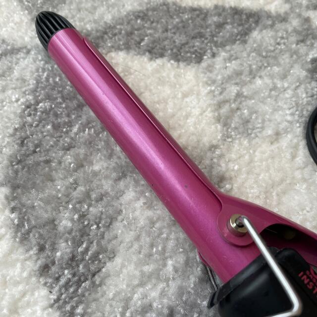 VS コテ　ヘアアイロン　19mm スマホ/家電/カメラの美容/健康(ヘアアイロン)の商品写真