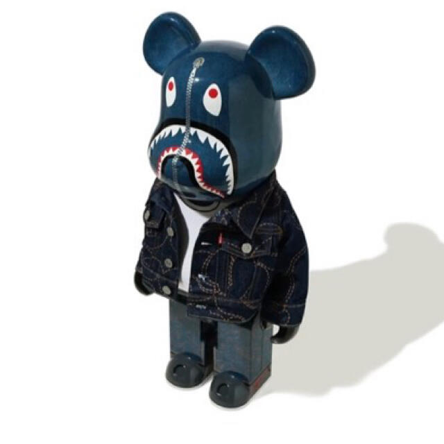 A BATHING APE(アベイシングエイプ)のBAPE LEVI’S BE@RBRICK 1000% エイプ リーバイス エンタメ/ホビーのフィギュア(その他)の商品写真