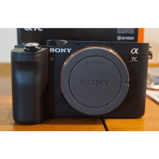 ソニー(SONY)の美品 SONY α7C ブラック(ミラーレス一眼)