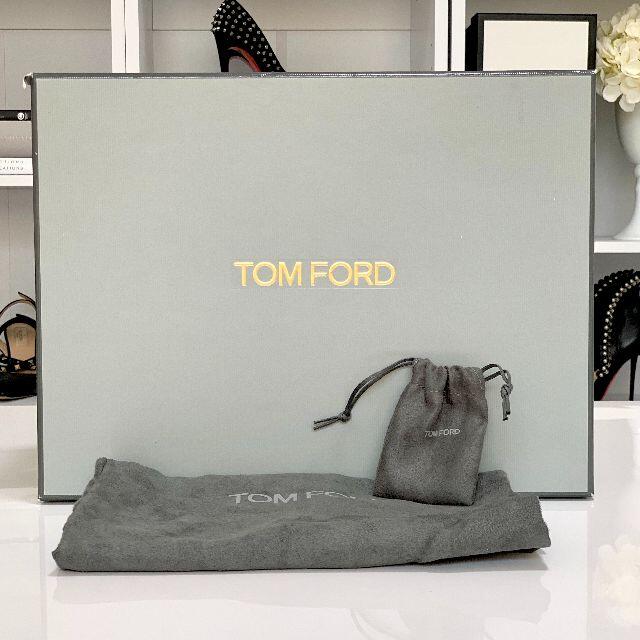 TOM FORD(トムフォード)の809 美品 トムフォード ロゴ ブーティ ブラック レディースの靴/シューズ(ブーティ)の商品写真