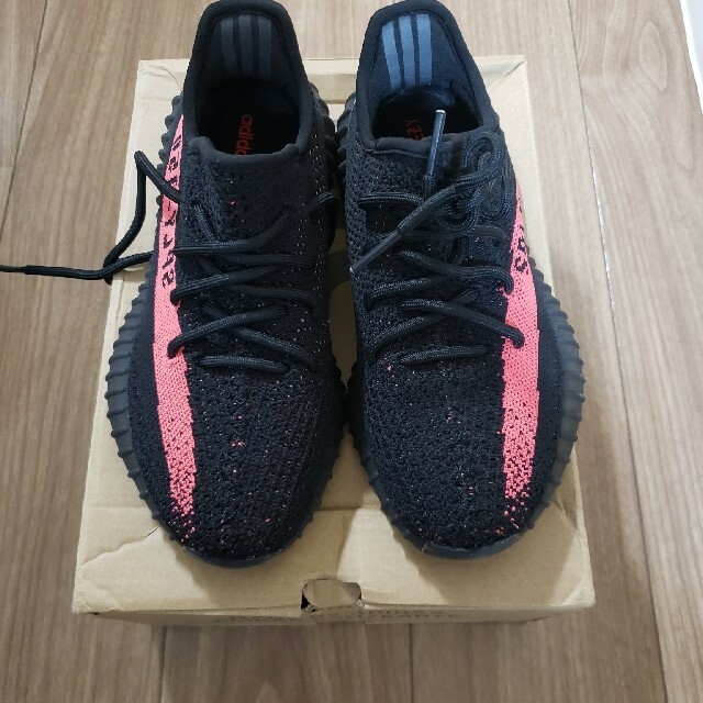 adidas(アディダス)のYEEZY BOOST 350 V2 BLACK RED メンズのメンズ その他(その他)の商品写真