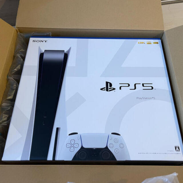 PlayStation(プレイステーション)のPlayStation5 PS5 エンタメ/ホビーのゲームソフト/ゲーム機本体(家庭用ゲーム機本体)の商品写真