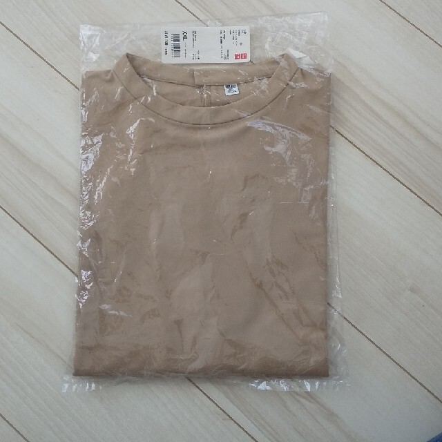 UNIQLO(ユニクロ)の専用  グレープジャージースタンドカラーT 値下げ中! レディースのトップス(Tシャツ(半袖/袖なし))の商品写真