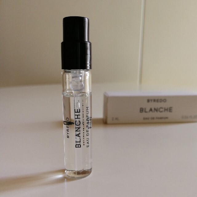 BYREDO バイレード ブランシュ 2ml サンプル 未使用 コスメ/美容の香水(ユニセックス)の商品写真