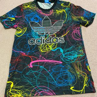 アディダス(adidas)のadidas Tシャツ(Tシャツ(半袖/袖なし))