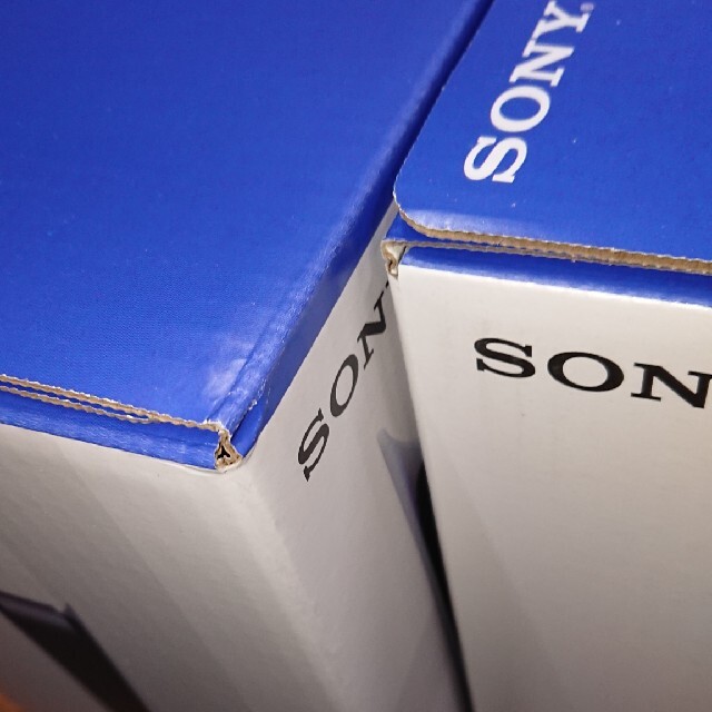 PlayStation(プレイステーション)の2台 SONY PlayStation5 CFI-1000A01 エンタメ/ホビーのゲームソフト/ゲーム機本体(家庭用ゲーム機本体)の商品写真