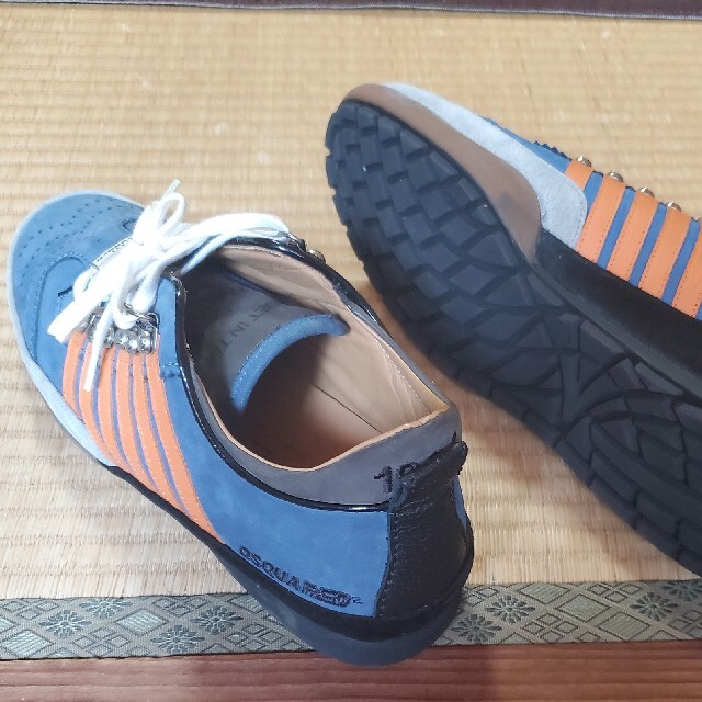 DSQUARED2(ディースクエアード)のスニーカー(スムナさん専用) メンズの靴/シューズ(スニーカー)の商品写真