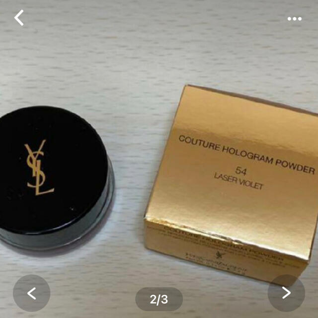 Saint Laurent(サンローラン)のイブサンローランクチュールホログラムパウダー54 新品未使用！ コスメ/美容のベースメイク/化粧品(アイシャドウ)の商品写真