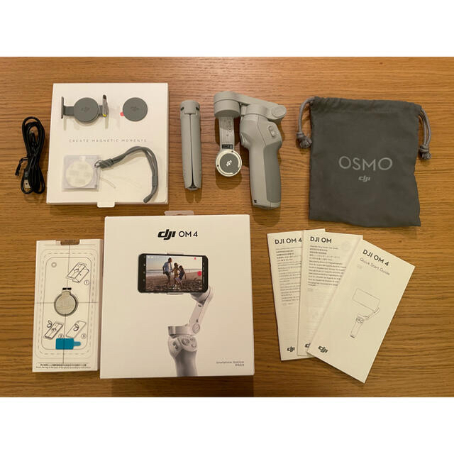 DJI OSMO Mobile 4 OM4 スマホ/家電/カメラのスマホアクセサリー(自撮り棒)の商品写真