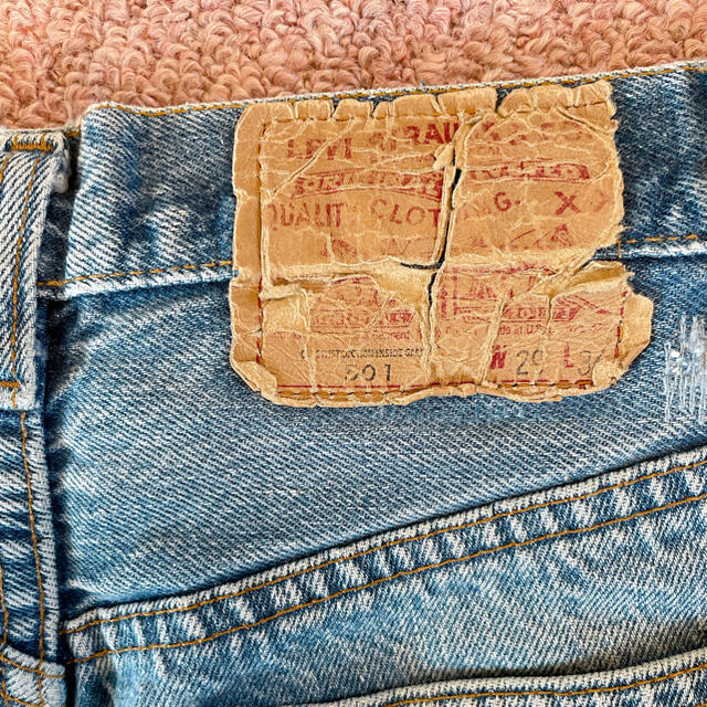 501(ゴーマルイチ)のちゃーちゃん様専用〇LEVI’S 501 デニム 古着  レディースのパンツ(デニム/ジーンズ)の商品写真