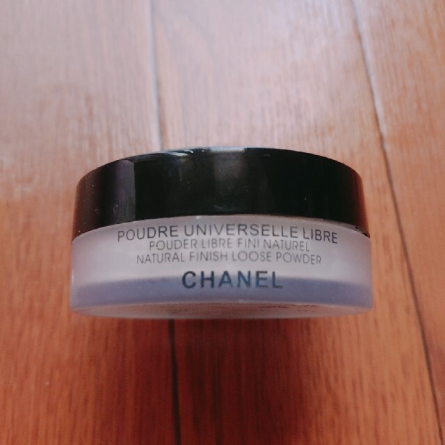 CHANEL(シャネル)のCHANEL フェイスパウダー コスメ/美容のベースメイク/化粧品(フェイスパウダー)の商品写真