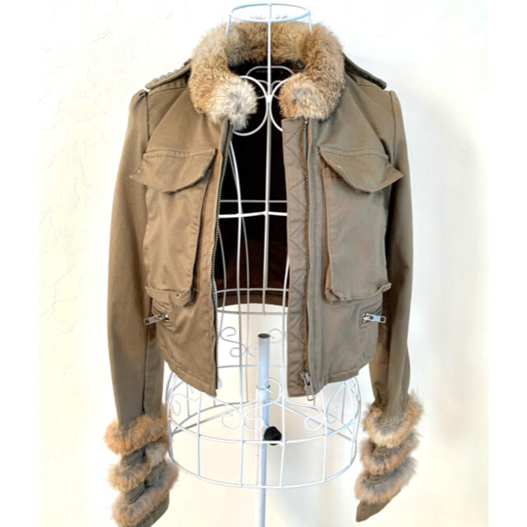 LE CIEL BLEU(ルシェルブルー)の難あり　ルシェルブルー　ショート丈の細身のジャケット レディースのジャケット/アウター(ノーカラージャケット)の商品写真