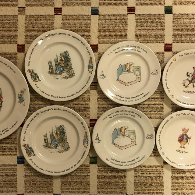 WEDGWOOD(ウェッジウッド)のウェッジウッド　＆　日本メーカー　ピーターラビット♡　食器セット　お一人様〜ペア インテリア/住まい/日用品のキッチン/食器(食器)の商品写真