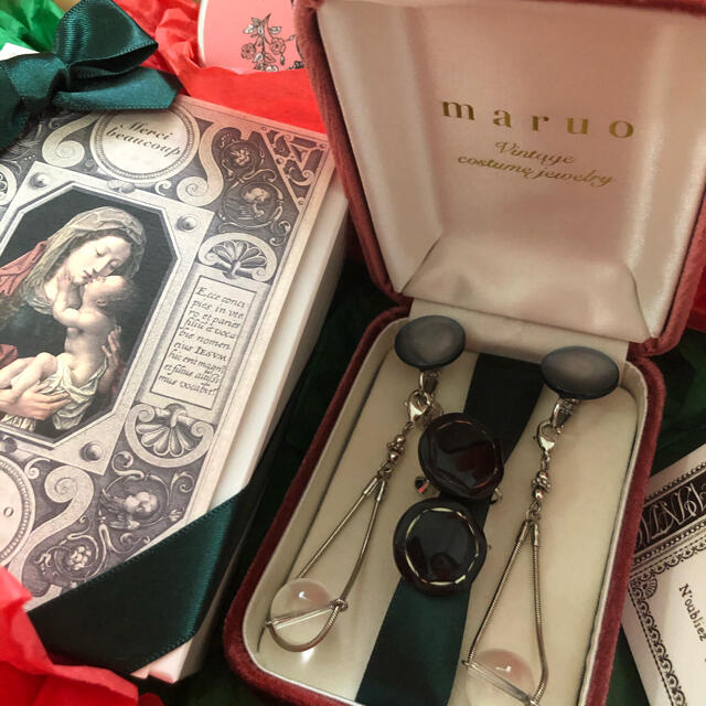 maruo クリスマス限定コフレ　ルミエール　イヤリングアクセサリー