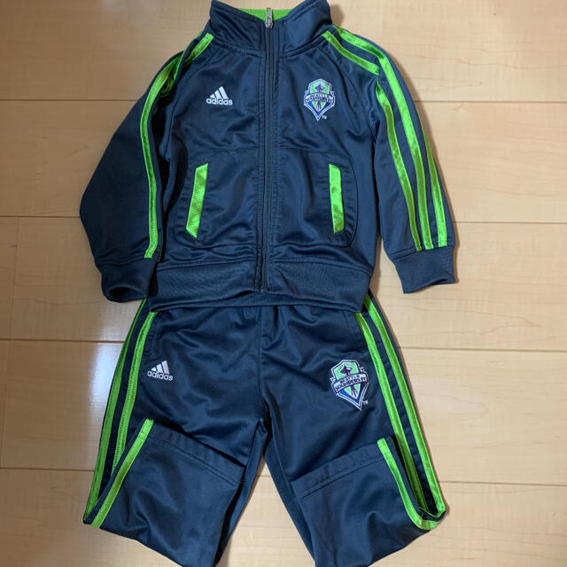 adidas(アディダス)の☆ adidas アディダス ジャージ 上下  シアトル購入 ☆ キッズ/ベビー/マタニティのキッズ服男の子用(90cm~)(その他)の商品写真