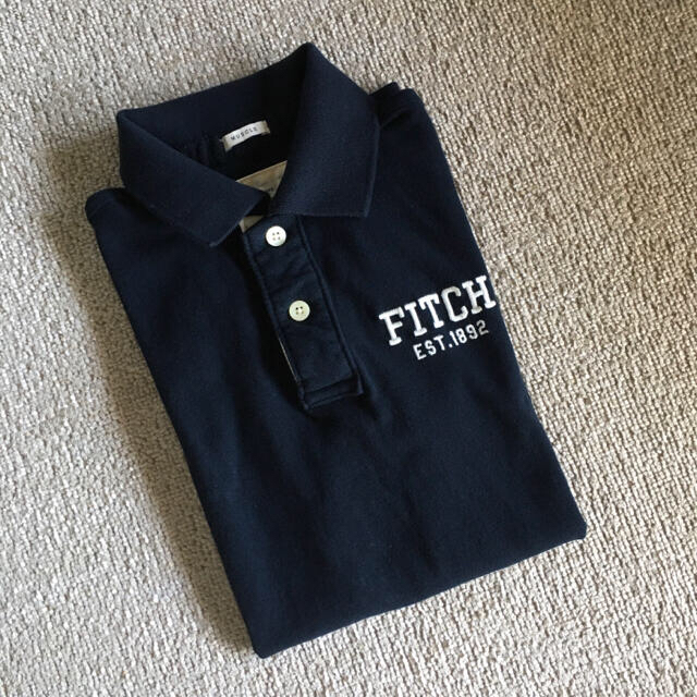 Abercrombie&Fitch(アバクロンビーアンドフィッチ)のアバクロ　新品　半袖ポロシャツ　ロゴ刺繍　 メンズのトップス(ポロシャツ)の商品写真