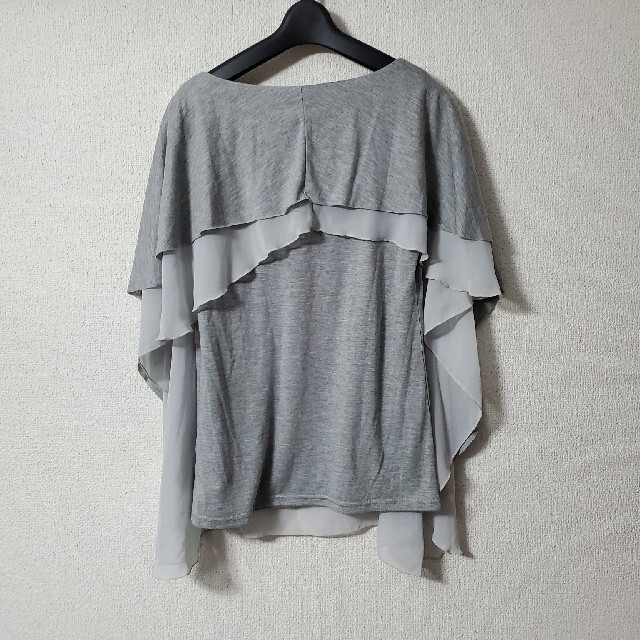 最終】グレー 重ね着風デザインカットソーの通販 by ちっち's shop|ラクマ
