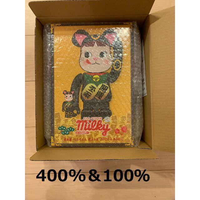 MEDICOM TOY(メディコムトイ)のBE@RBRICK 招き猫 ペコちゃん 黒メッキ 100％ ＆ 400％ エンタメ/ホビーのフィギュア(その他)の商品写真