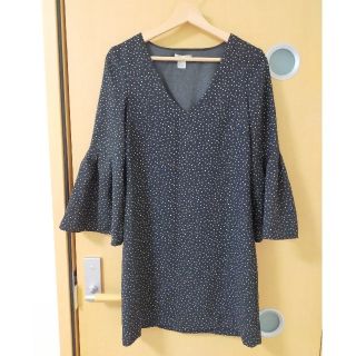 エイチアンドエム(H&M)の【未使用】H＆M♡フレア袖ワンピース♡ドット(ひざ丈ワンピース)