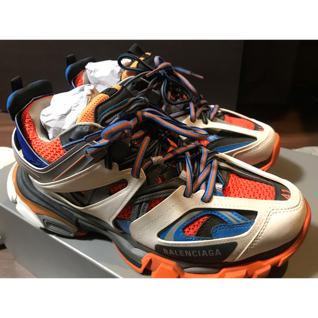 Balenciaga(バレンシアガ)の最終値下げ‼️balenciaga tracktrainer バレンシアガ メンズの靴/シューズ(スニーカー)の商品写真