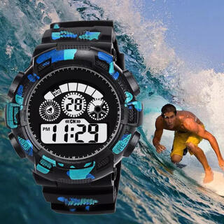 スポーツ腕時計　LED デジタル 腕時計 ミリタリー　耐久性 スポーツ　ブルー(腕時計(デジタル))